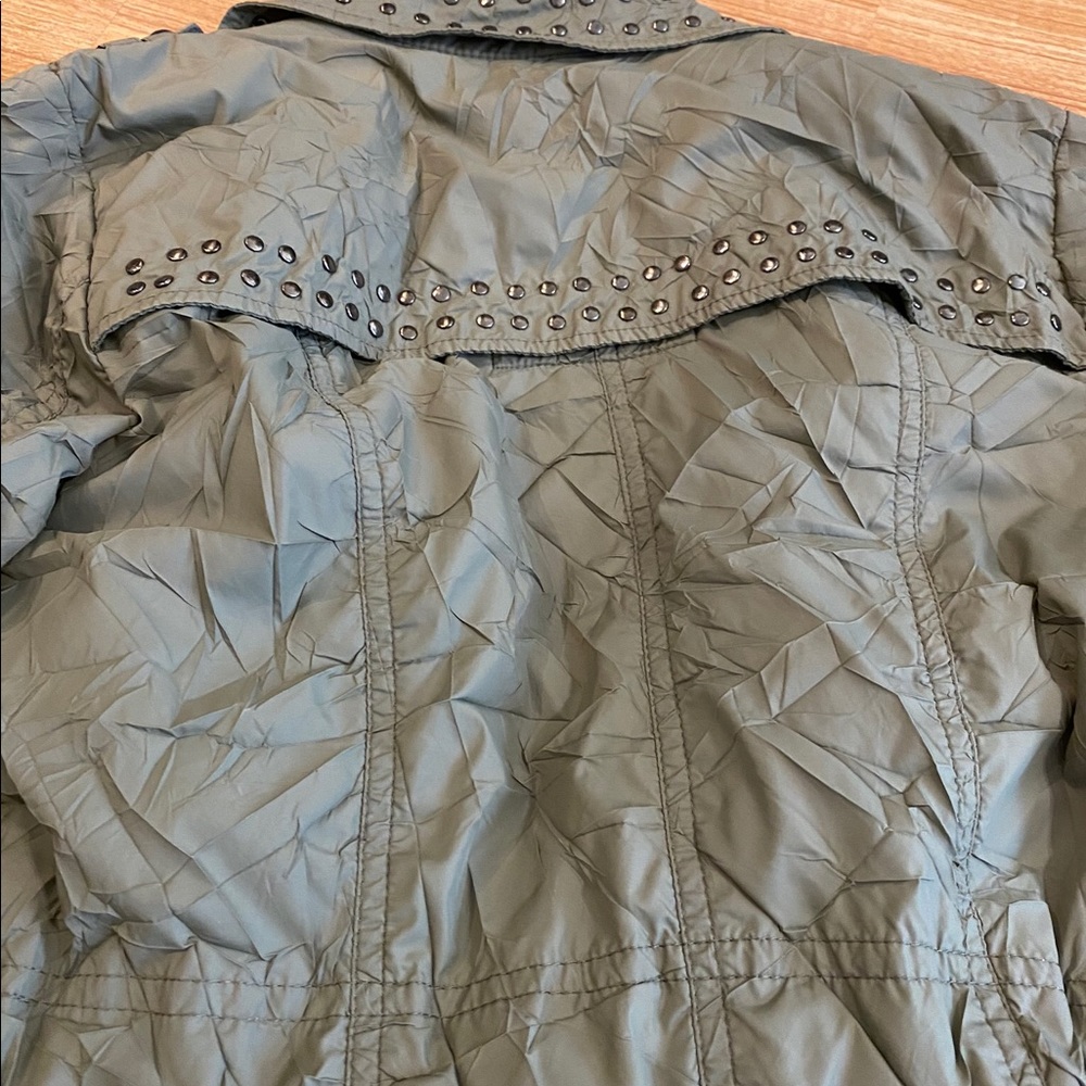 Jacket - Picture 4 of 8